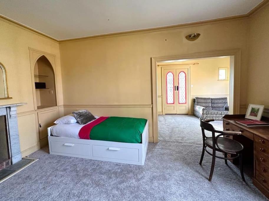 Villa Large Georgian House In Heart Of Exeter Extérieur photo